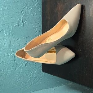 Classic silver pumps